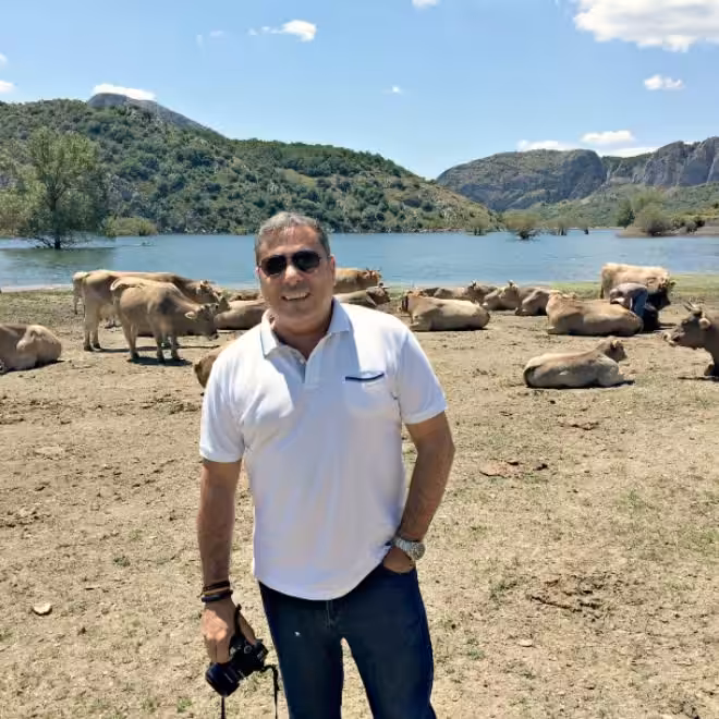 alberto-granados-vacas-discarlux-on-line