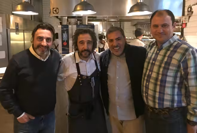 alberto granados con jose y carlos discarlux y diego guerrero