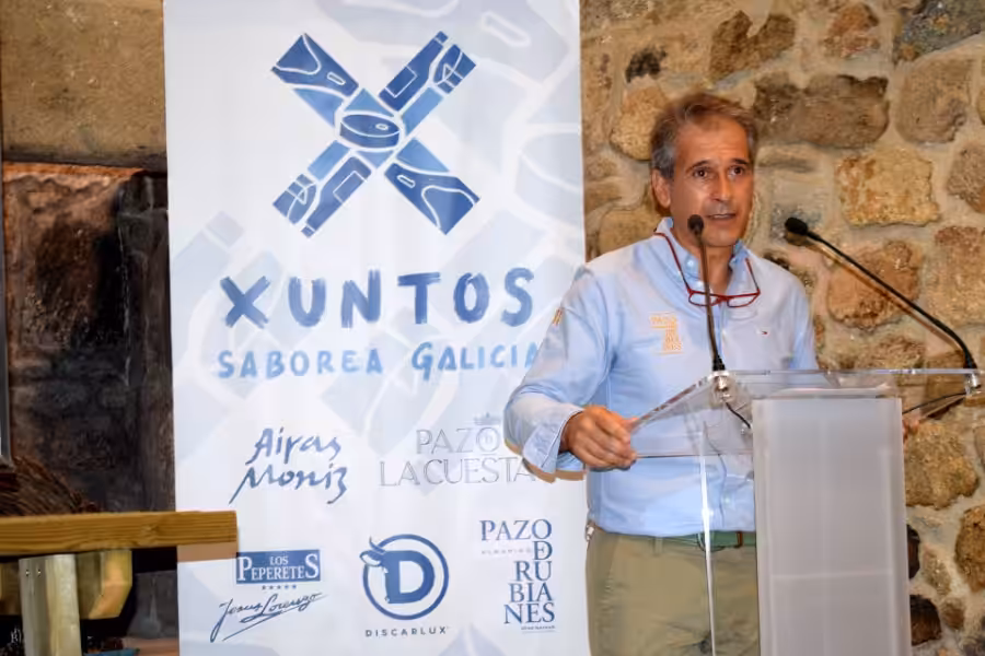 xuntos guillermo hermo