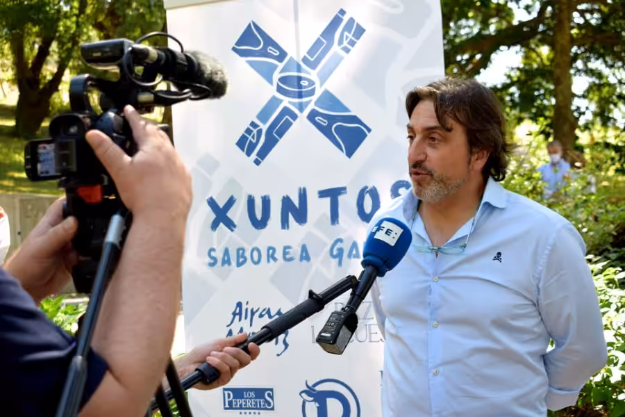 xuntos portas entrevista