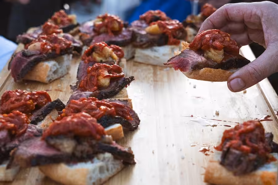 meatandfire_canape