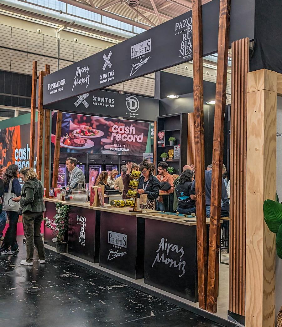 forum_stand