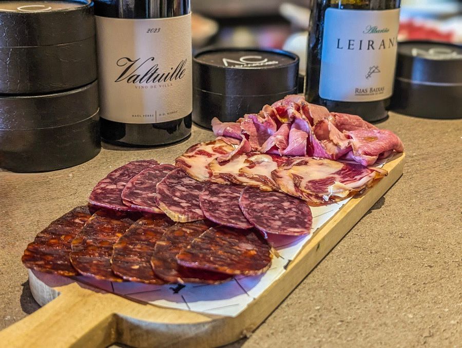 hormiguero_embutidos